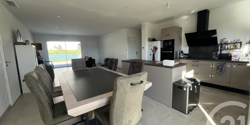 maison à LAA MONDRANS (64300)